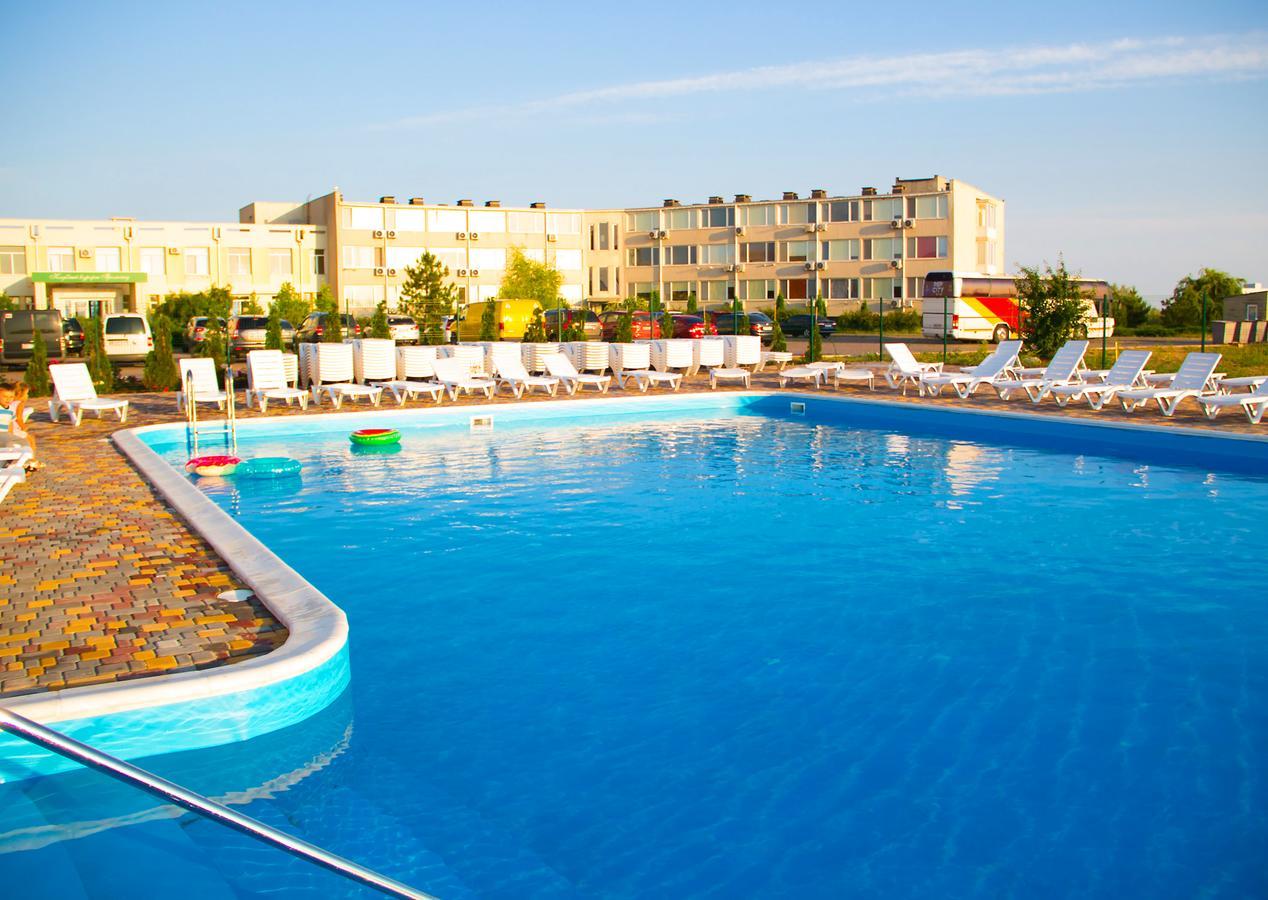 Hotel Promenad Zatoka Exterior foto